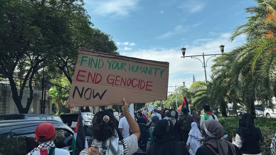 Ratusan Warga Kecam Genosida Israel di Palestina dalam Aksi March to Gaza